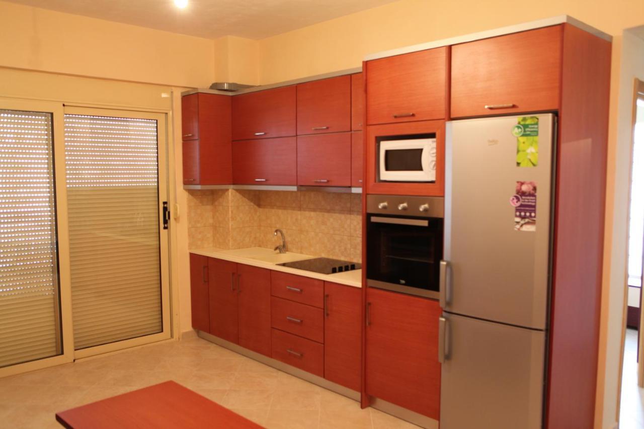 Bakija Apartments Sarandë Rum bild