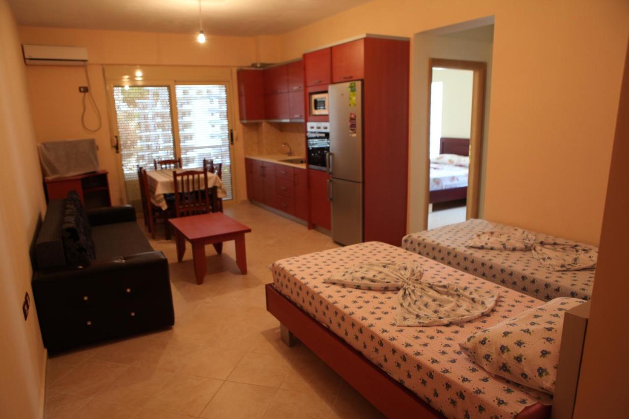 Bakija Apartments Sarandë Rum bild